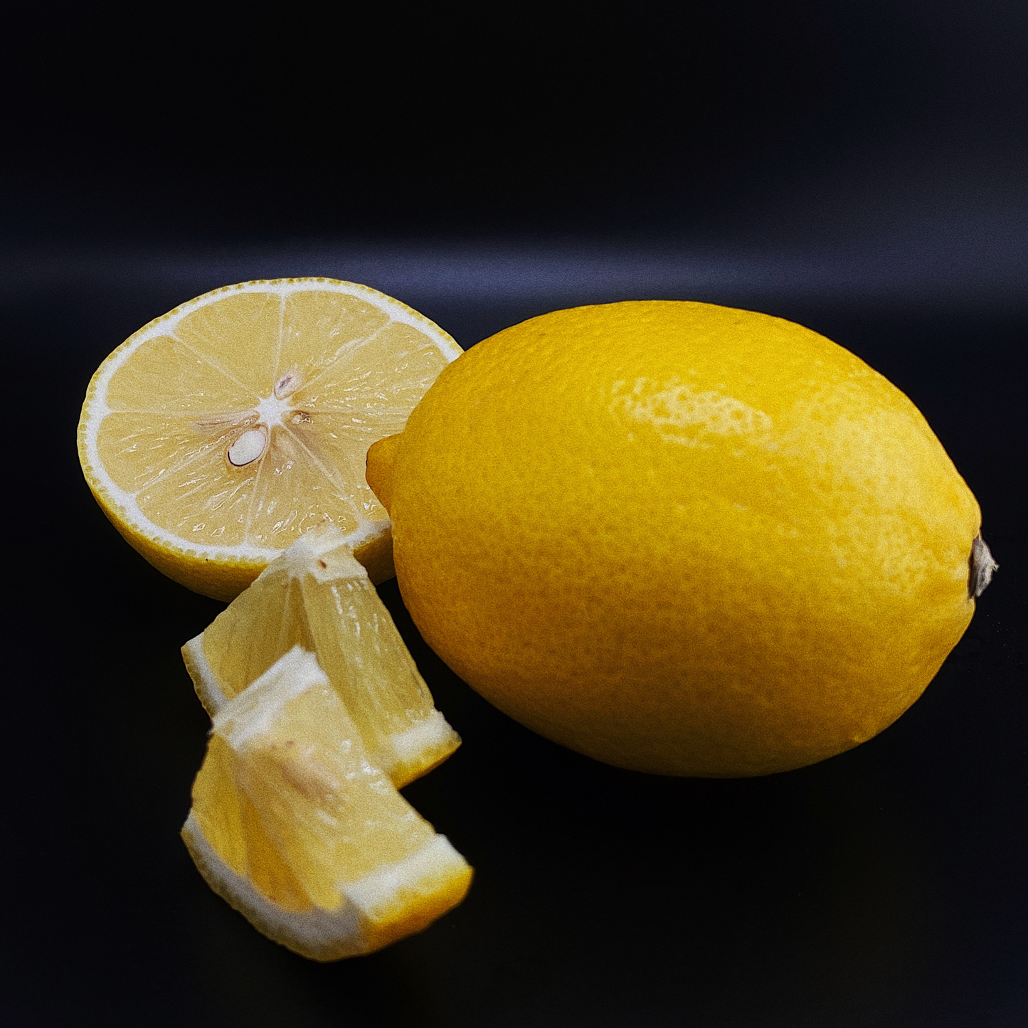 Fresh Lemons (lb)